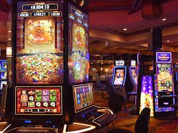 f61111 Slot Games MMK ငွေပေးချေမှု Wave Money KBZPay AYA Pay မြန်မာ